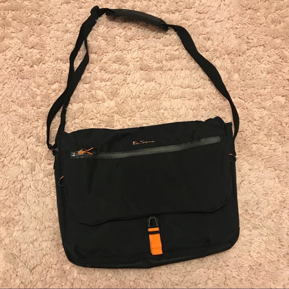 Ben Sherman Cross Body Bag